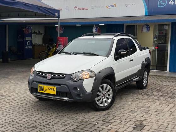 FIAT STRADA 1.8 MPI ADVENTURE CD 16V FLEX 3P MANUAL FIAT STRADA 1.8 MPI ADVENTURE CD 16V FLEX 3P MANUAL